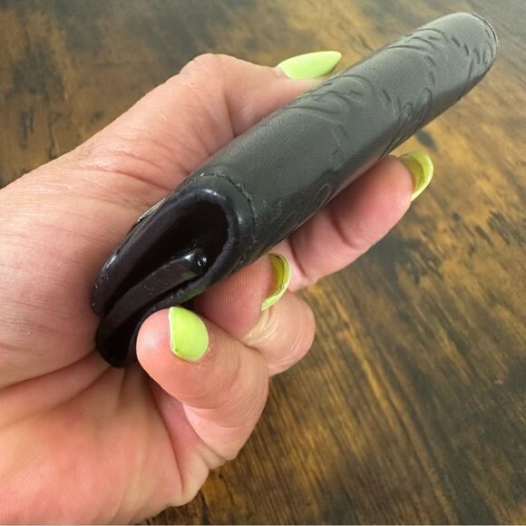 Gucci Guccissima Key Case Holder Leather Black - Picture 11 of 11